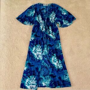NWOT Belle Beach by Kim Gravel Vibrant Blue Patterned Cover-up / Duster